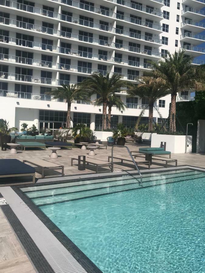 Hide House Apartment Hollywood Exterior photo